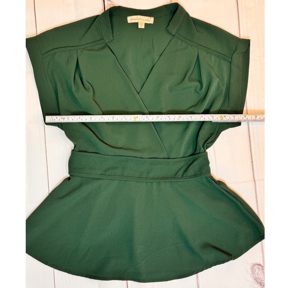 Monteau Los Angeles Forest Green Blouse / Size Medium / Sku0001 - Picture 5 of 7